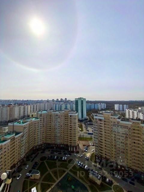 m. Yugo-Zapadnaya: Apartment, 2-rooms