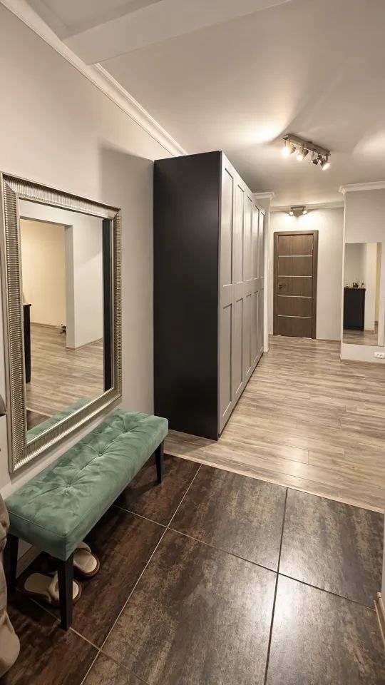 m. Levoberezhnaya: Apartment, 3-rooms