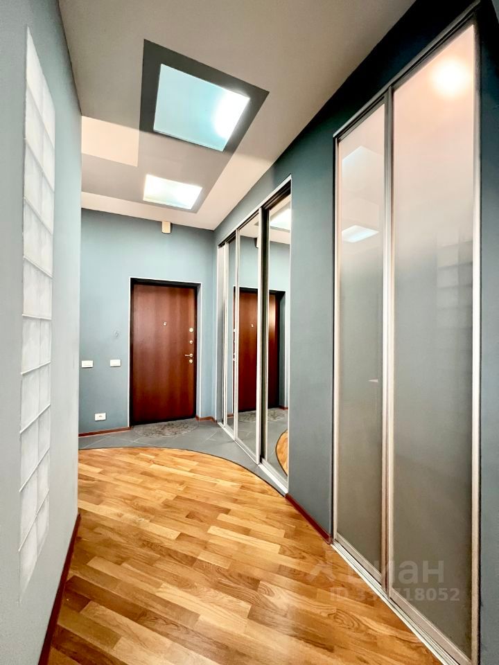 m. Mayakovskaya: Apartment, 2-rooms