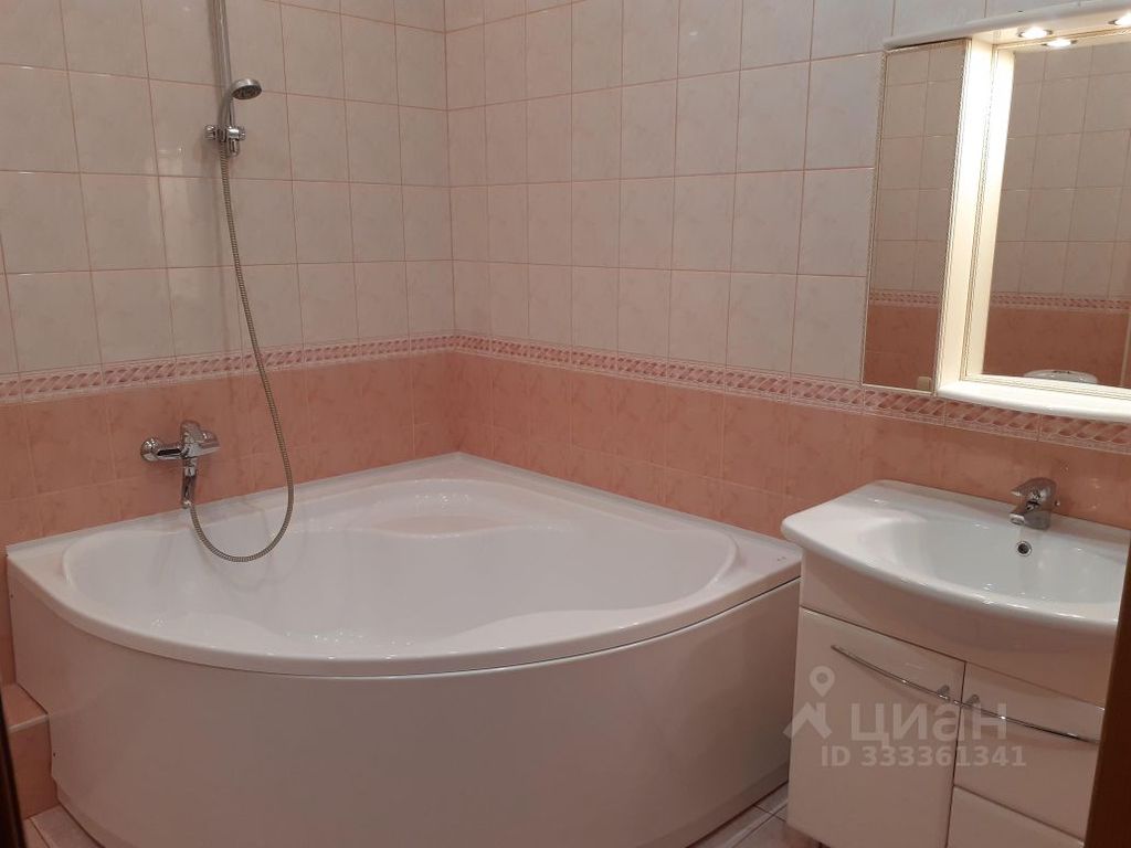 m. Khimki: Apartment, 3-rooms