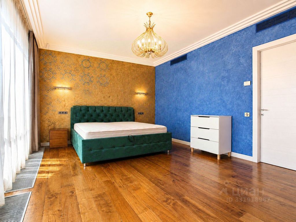 m. Smolenskaya: Apartment, 5-rooms