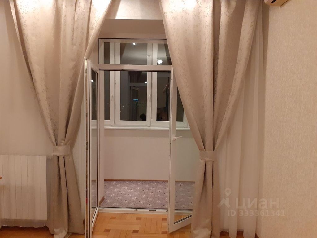 m. Khimki: Apartment, 3-rooms