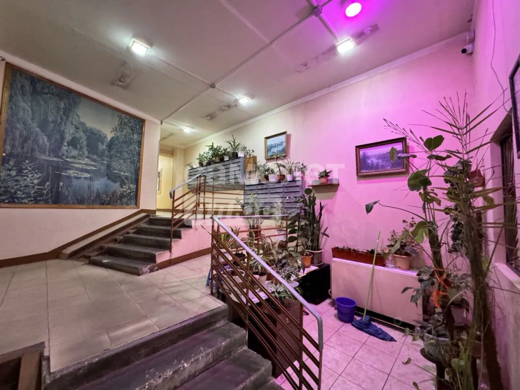 m. Pavshino: Apartment, 2-rooms