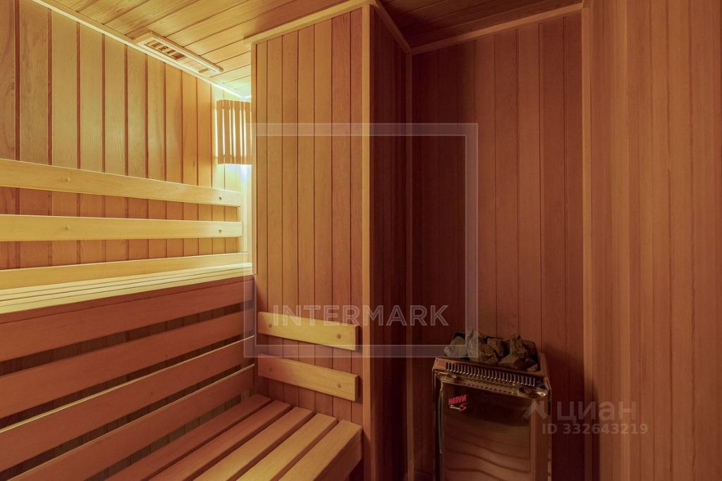 m. Dobryninskaya: Apartment, 4-rooms