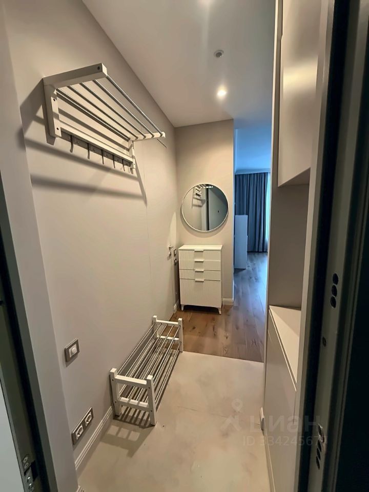 m. Narodnoe Opolchenie: Apartment, 1-rooms