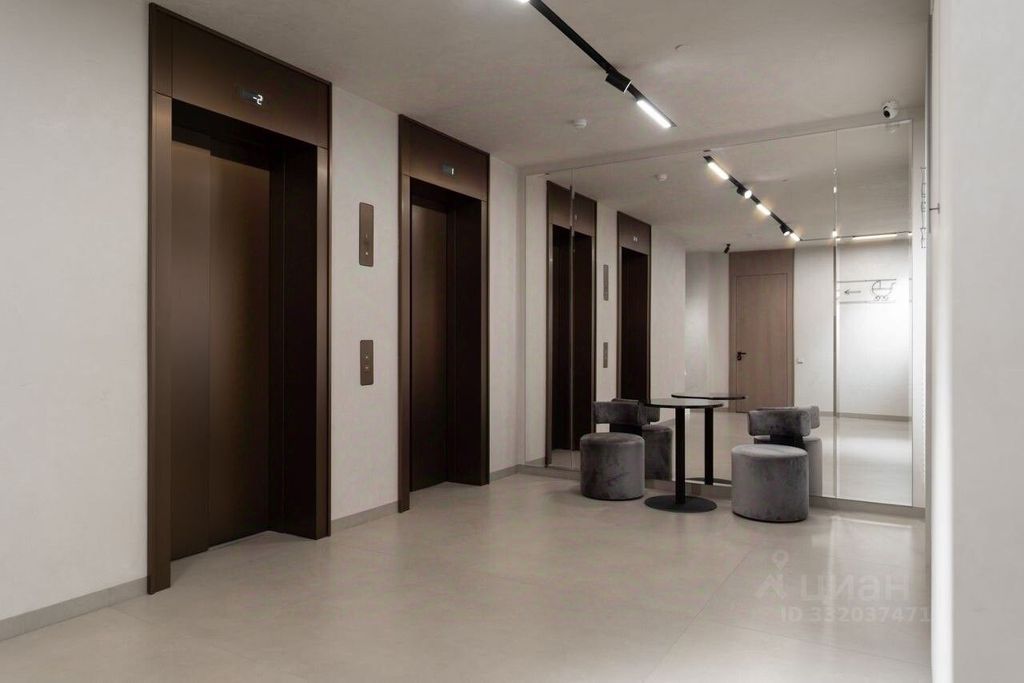 m. Kievskaya: Apartment, 4-rooms