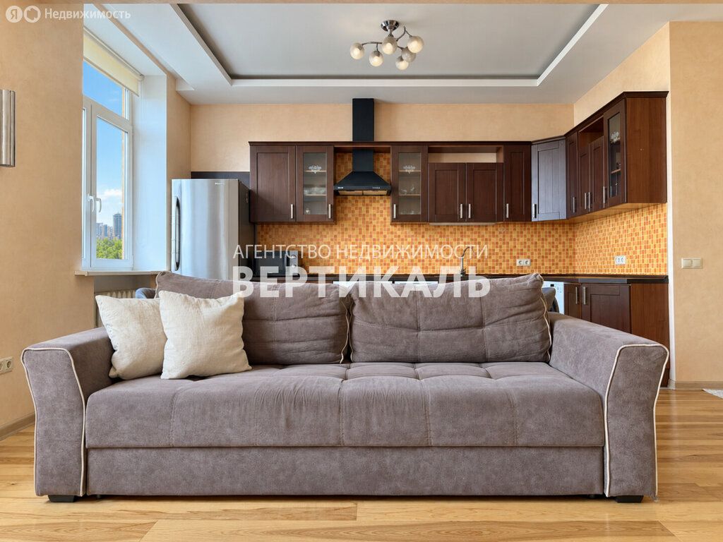 m. Luzhniki: Apartment, 2-rooms