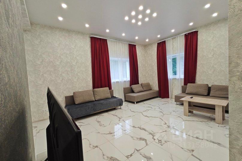 m. Lesnoy Gorodok: Apartment, 2-rooms