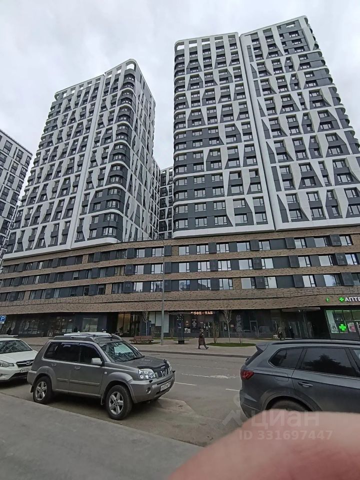 m. Serp i Molot: Apartment, 2-rooms