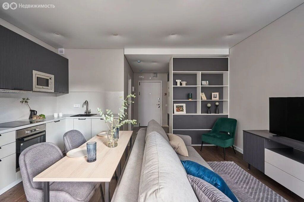 m. Verkhnie Likhobory: Apartment, studio