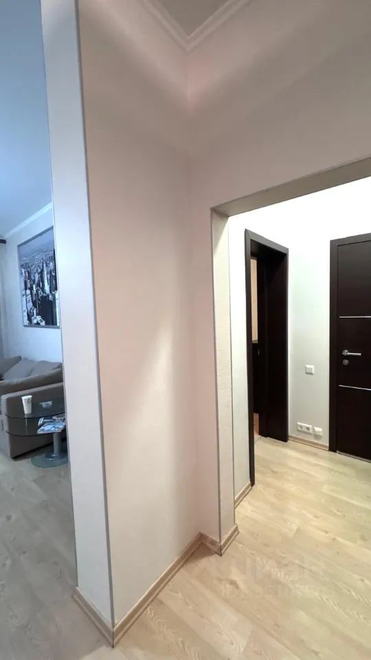 m. Oktyabrskoe pole: Apartment, 2-rooms