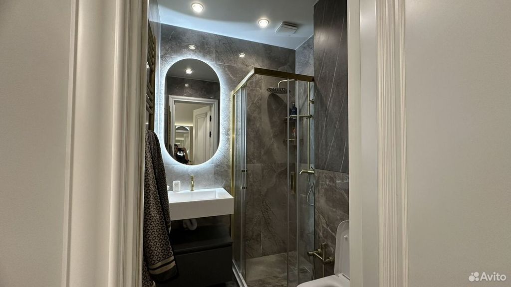 m. Aminyevskaya: Apartment, 3-rooms