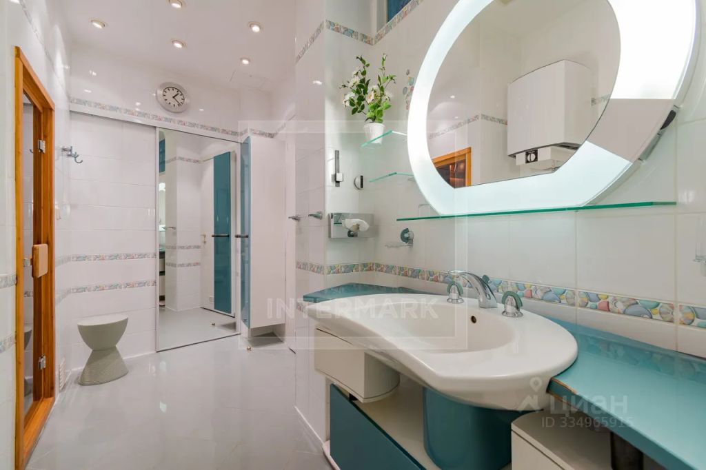 m. Trubnaya: Apartment, 3-rooms