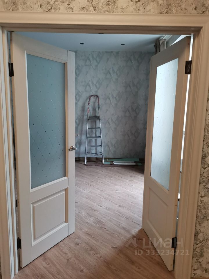 m. Opalikha: Apartment, 3-rooms