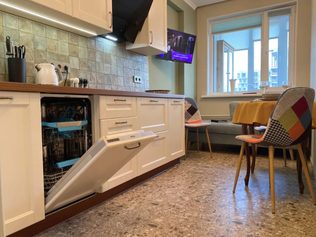 m. Ploschad Gagarina: Apartment, 1-rooms