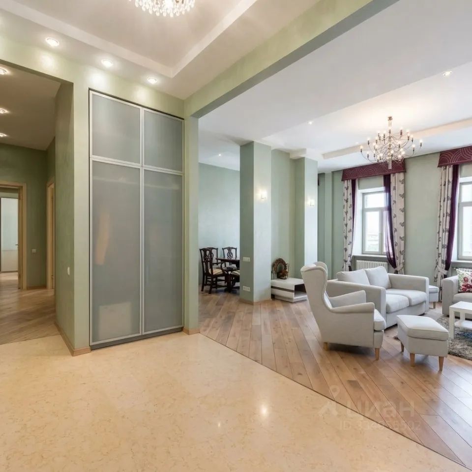 m. Tverskaya: Apartment, 4-rooms