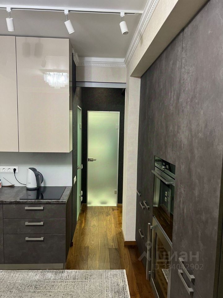 m. Trubnaya: Apartment, 2-rooms