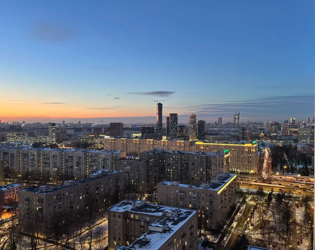 m. Park Pobedy: Apartment, 3-rooms