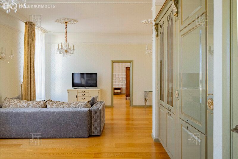m. Frunzenskaya: Apartment, 4-rooms