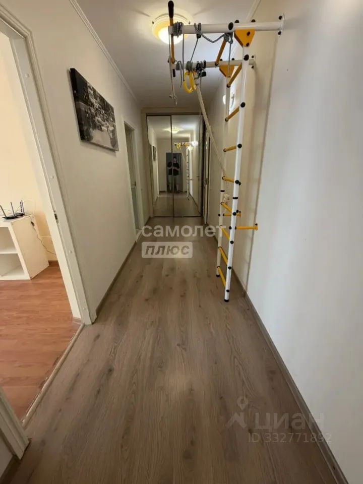 m. Pavshino: Apartment, 2-rooms
