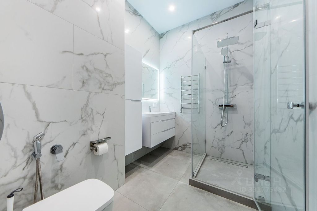m. Krasnopresnenskaya: Apartment, 2-rooms