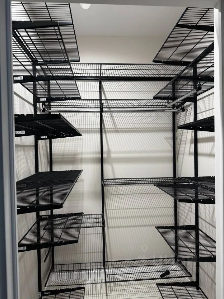 m. ZIL: Apartment, 1-rooms