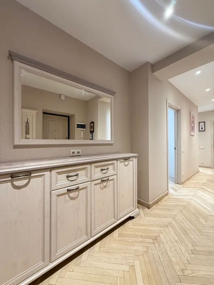 m. Barrikadnaya: Apartment, 2-rooms