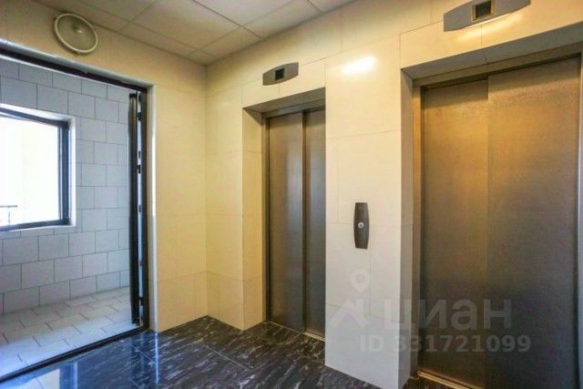 m. Studencheskaya: Apartment, 3-rooms