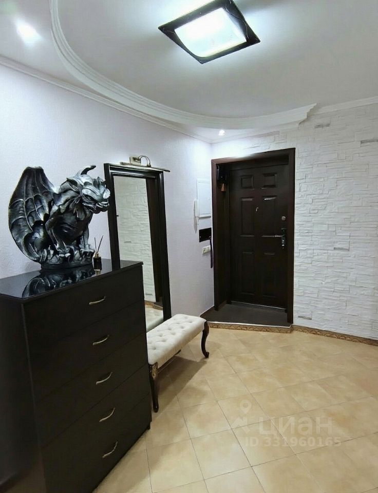m. Generala Tyuleneva: Apartment, 2-rooms