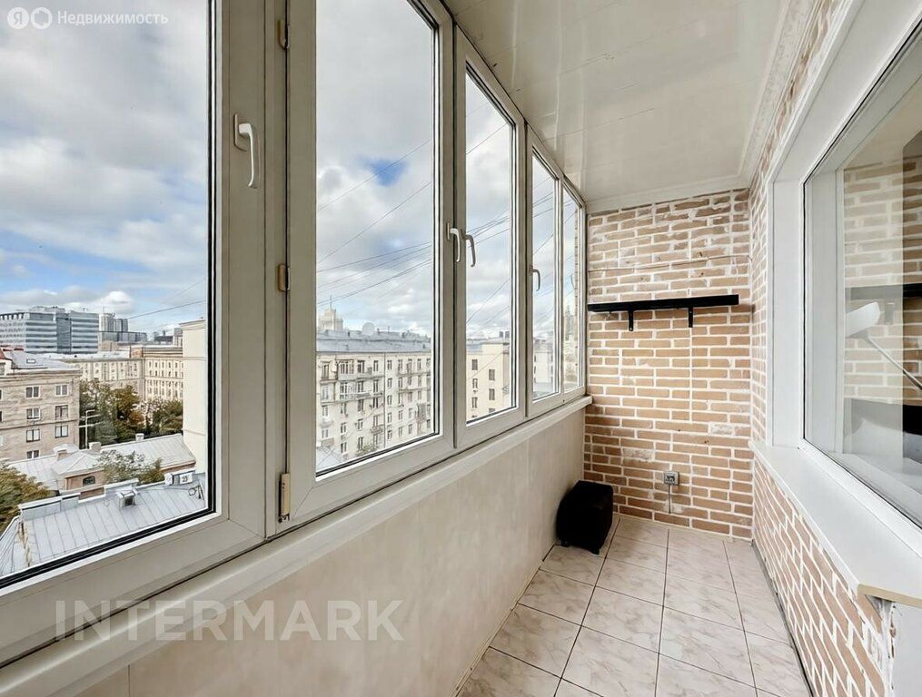 m. Mayakovskaya: Apartment, 1-rooms