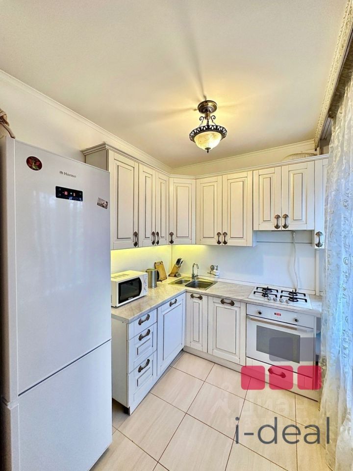 m. Ulitsa 1905 goda: Apartment, 2-rooms