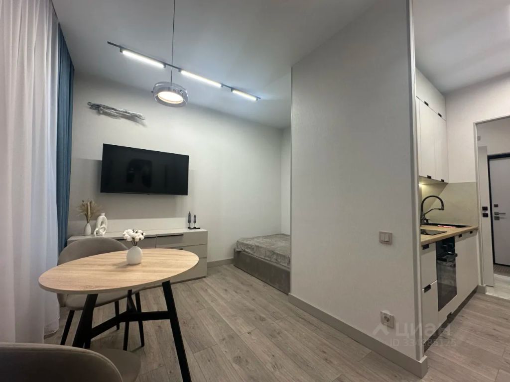 m. Serp i Molot: Apartment, studio