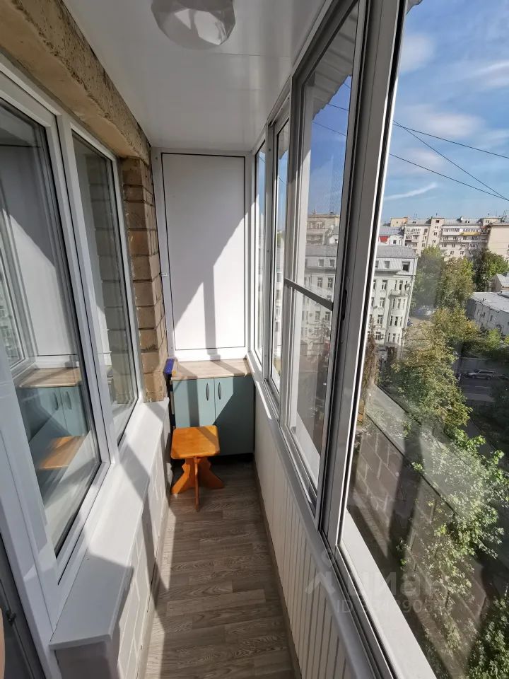 m. Barrikadnaya: Apartment, 1-rooms