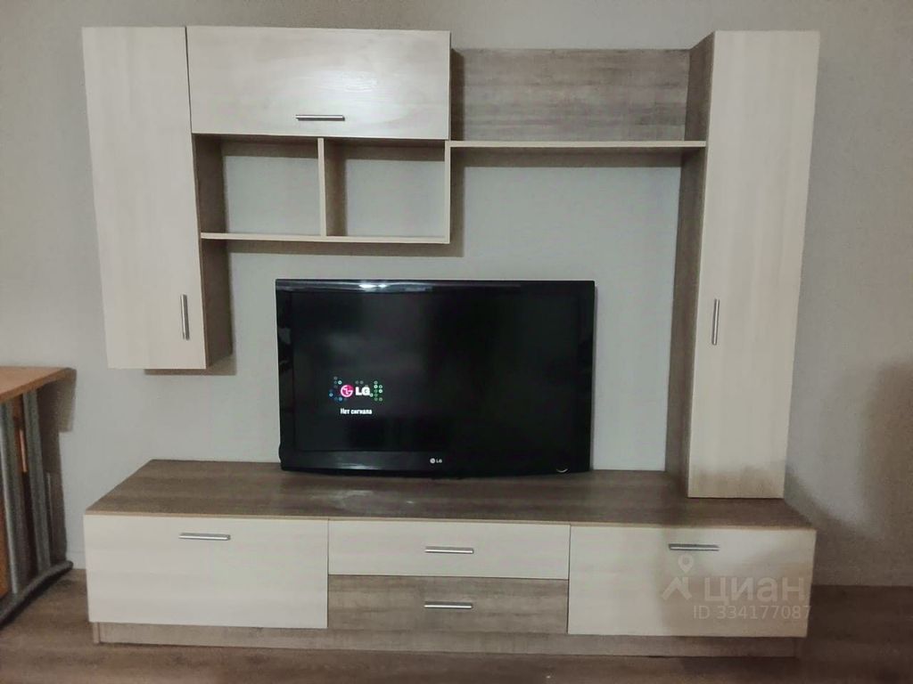 m. Pyatnitskoe shosse: Apartment, 2-rooms