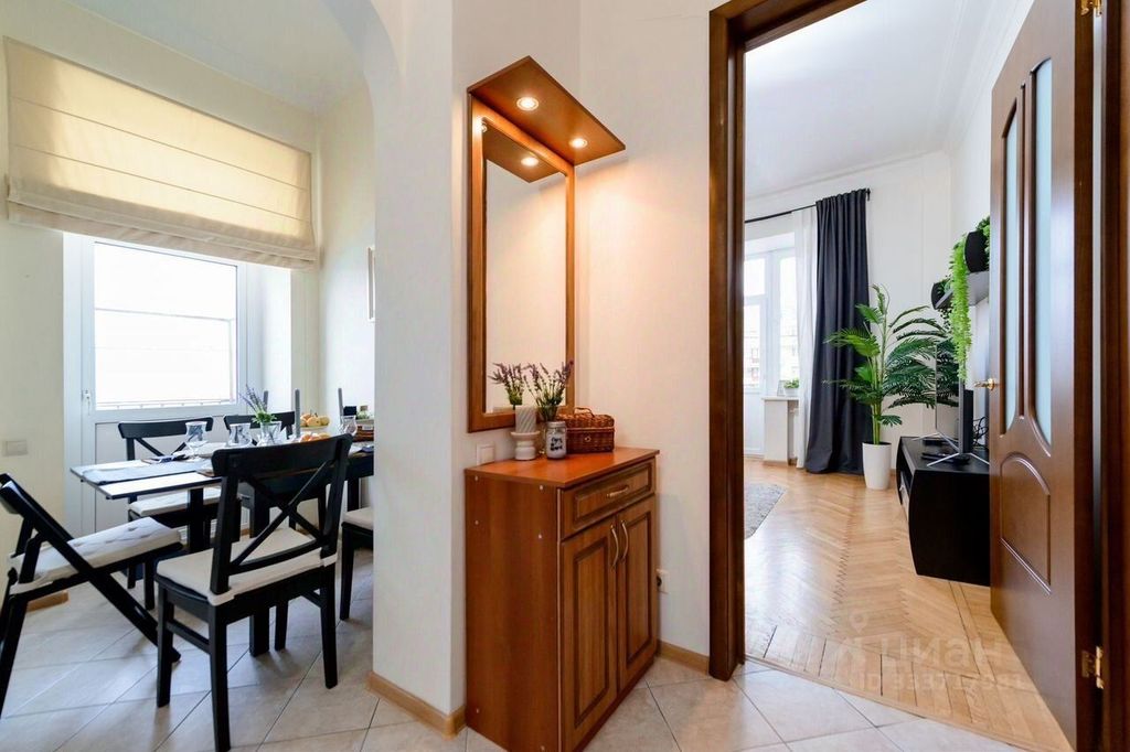 m. Tverskaya: Apartment, 3-rooms