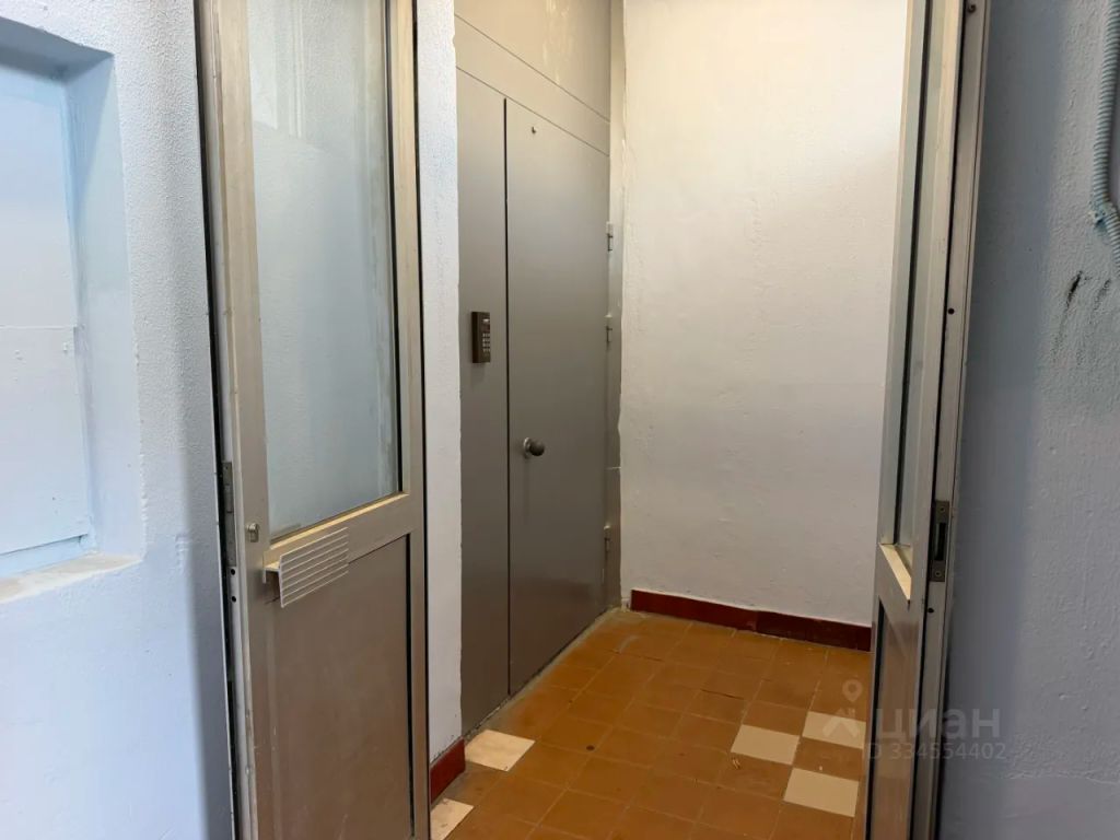 m. Dubrovka: Apartment, 1-rooms