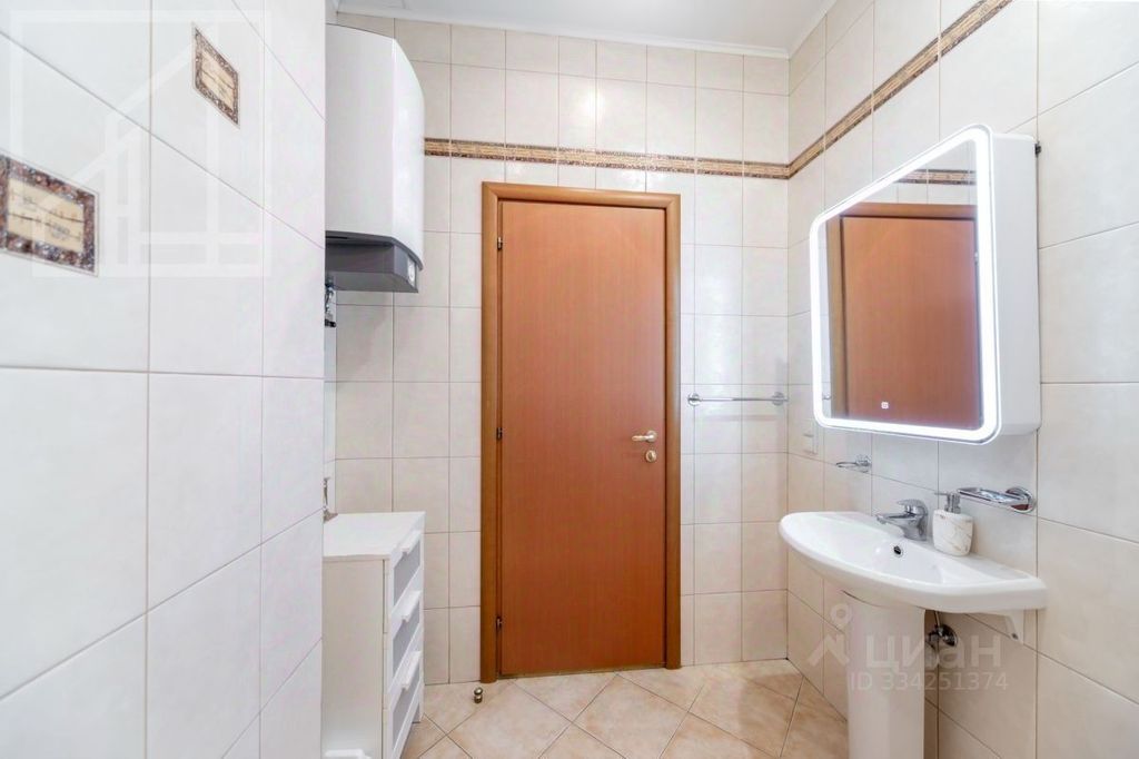 m. Park kultury: Apartment, 4-rooms
