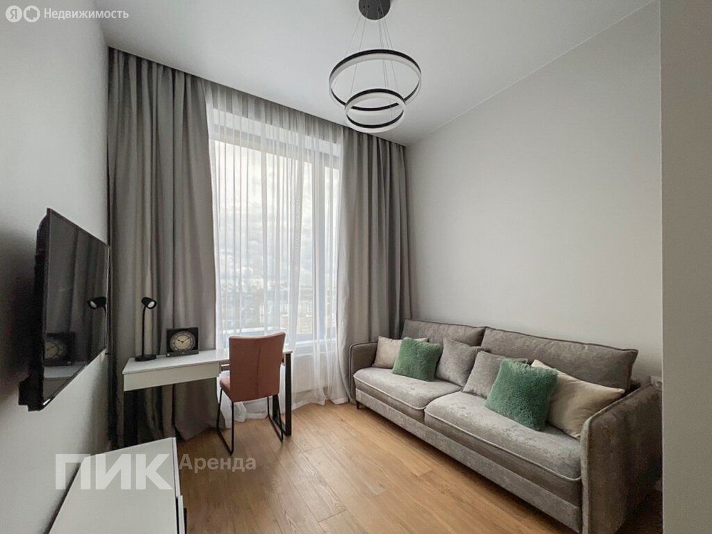 m. Verkhnie Kotly: Apartment, 2-rooms