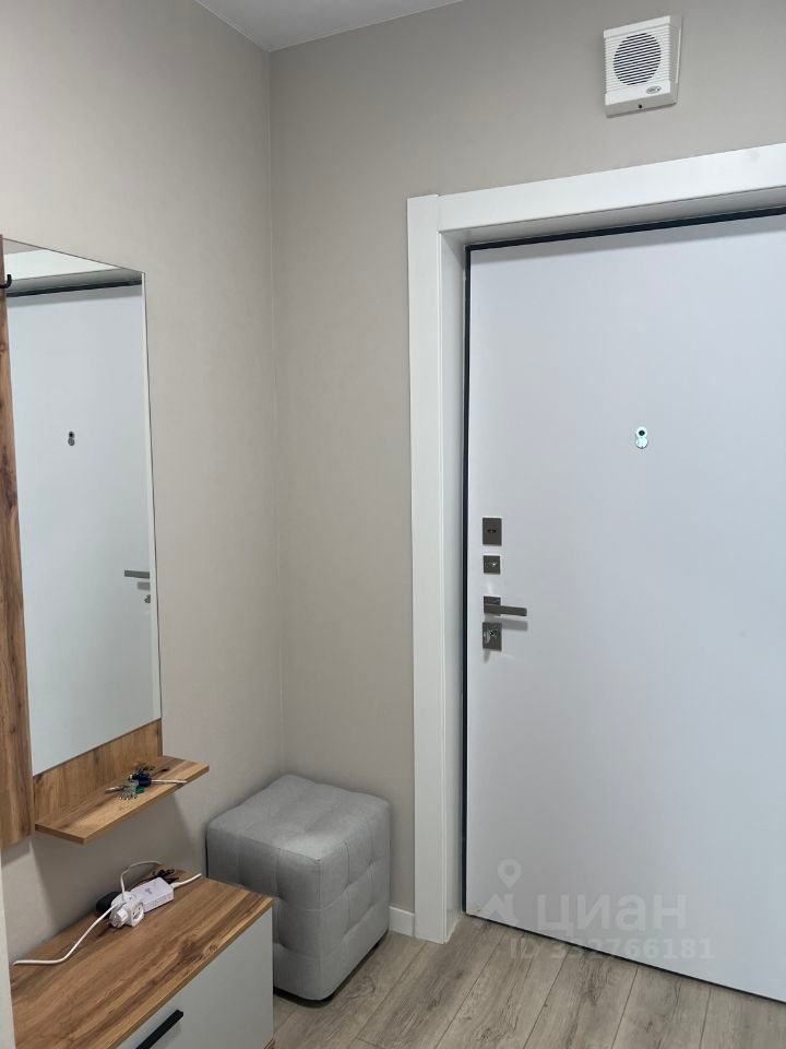 m. Strogino: Apartment, studio
