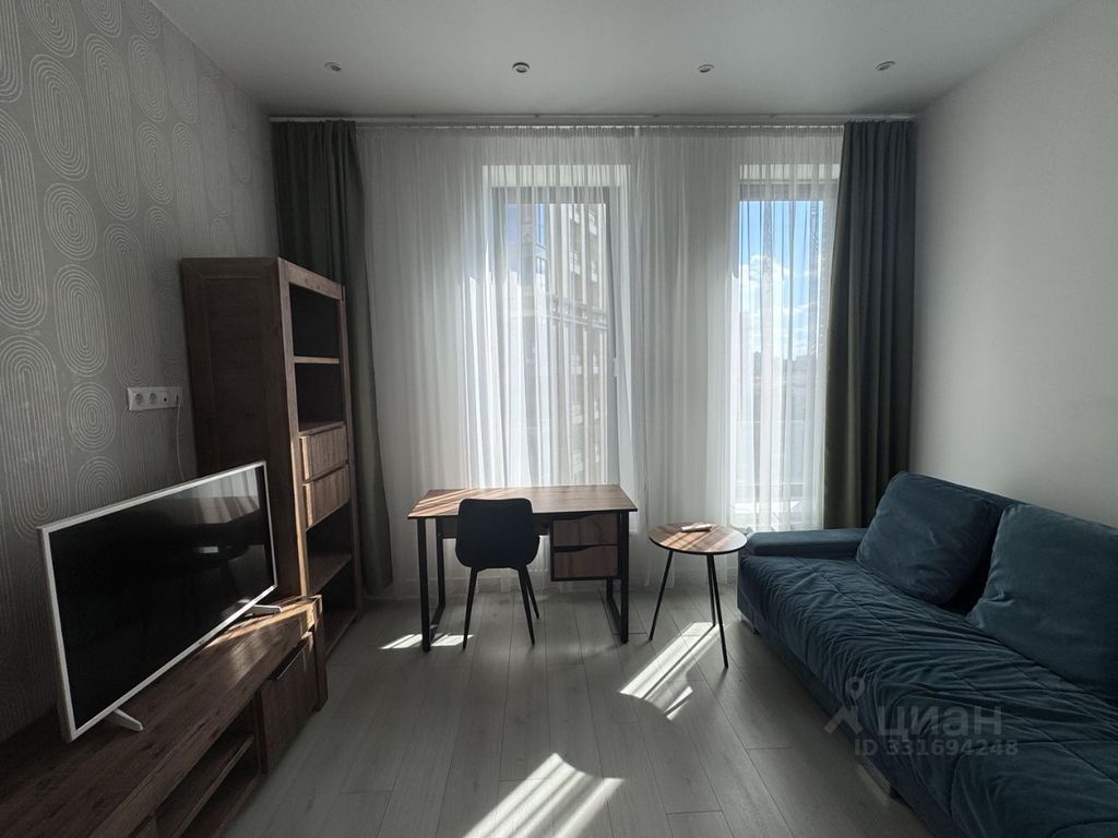 m. Molodezhnaya: Apartment, 2-rooms