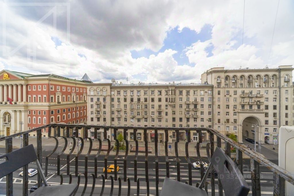 m. Chekhovskaya: Apartment, 3-rooms
