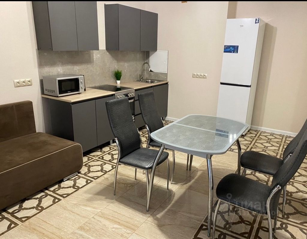 m. Olgino: Apartment, 3-rooms