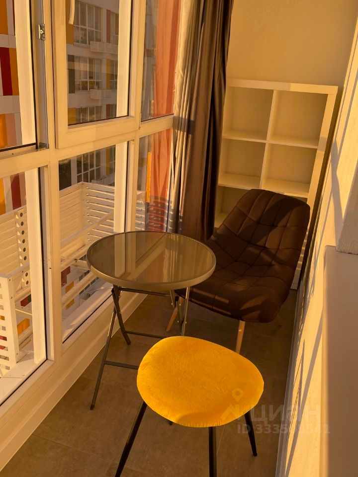 m. Strogino: Apartment, studio