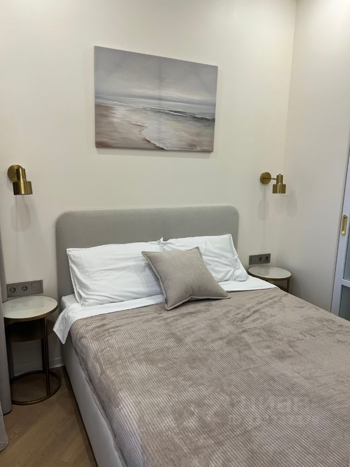 m. Dubrovka: Apartment, studio