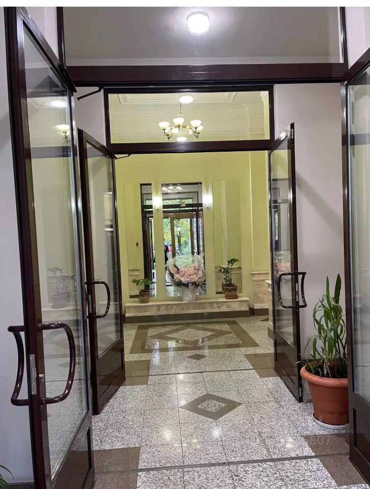 m. Lomonosovsky prospekt: Apartment, 2-rooms