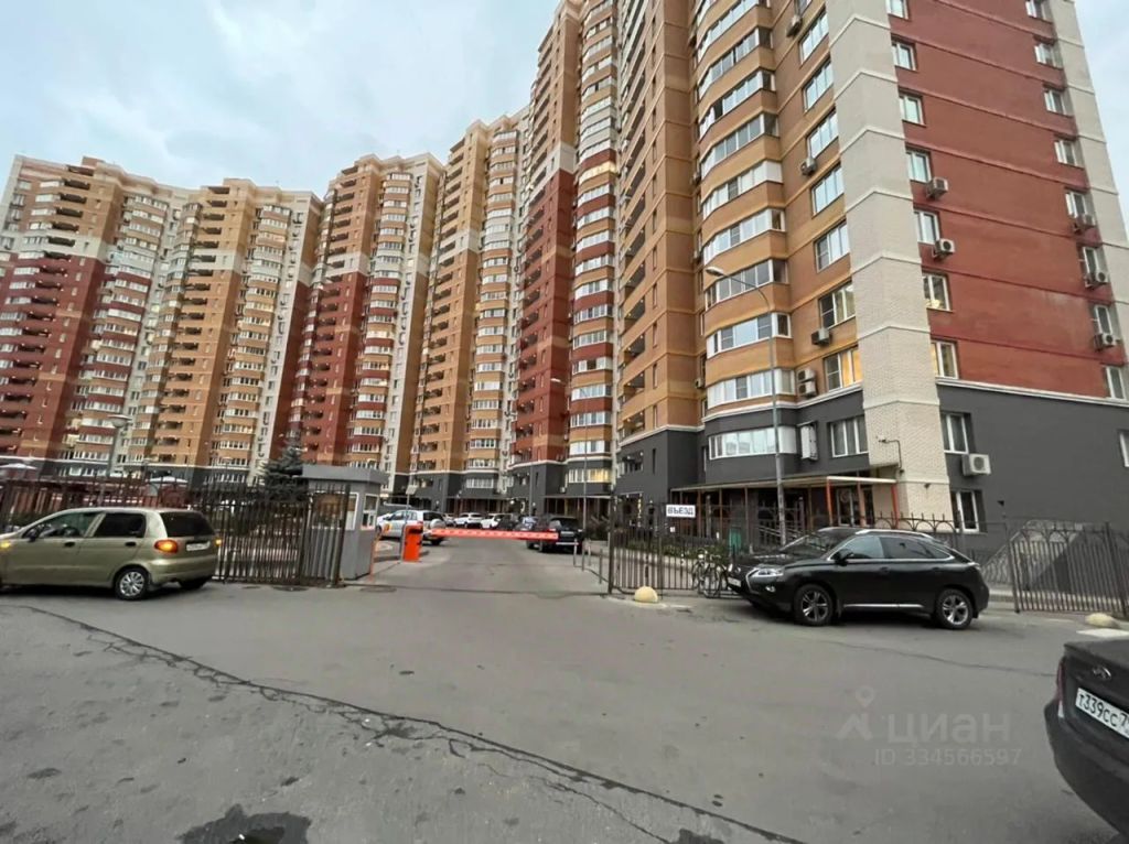 m. Strogino: Apartment, 2-rooms