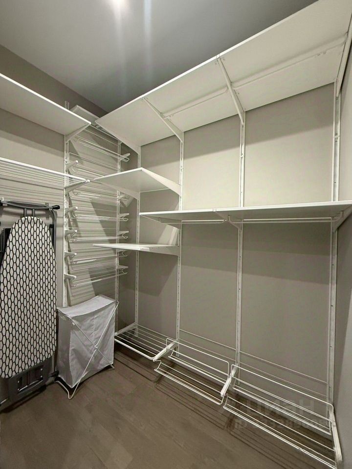 m. Ulitsa 1905 goda: Apartment, 2-rooms