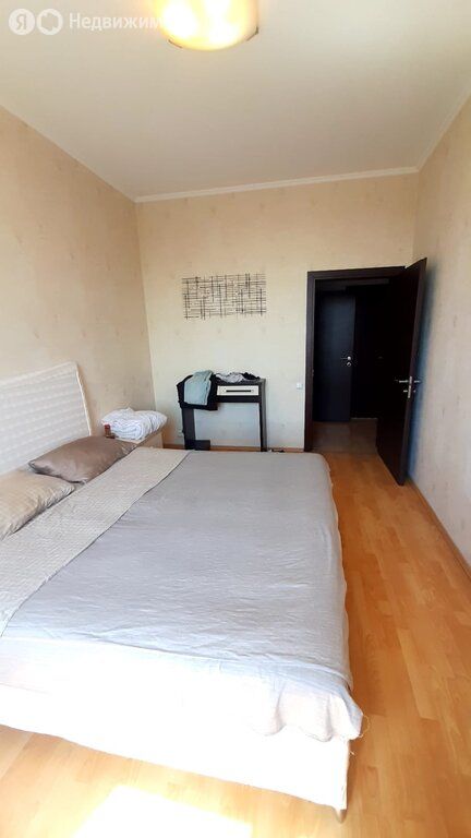 m. Oktyabrskoe pole: Apartment, 2-rooms