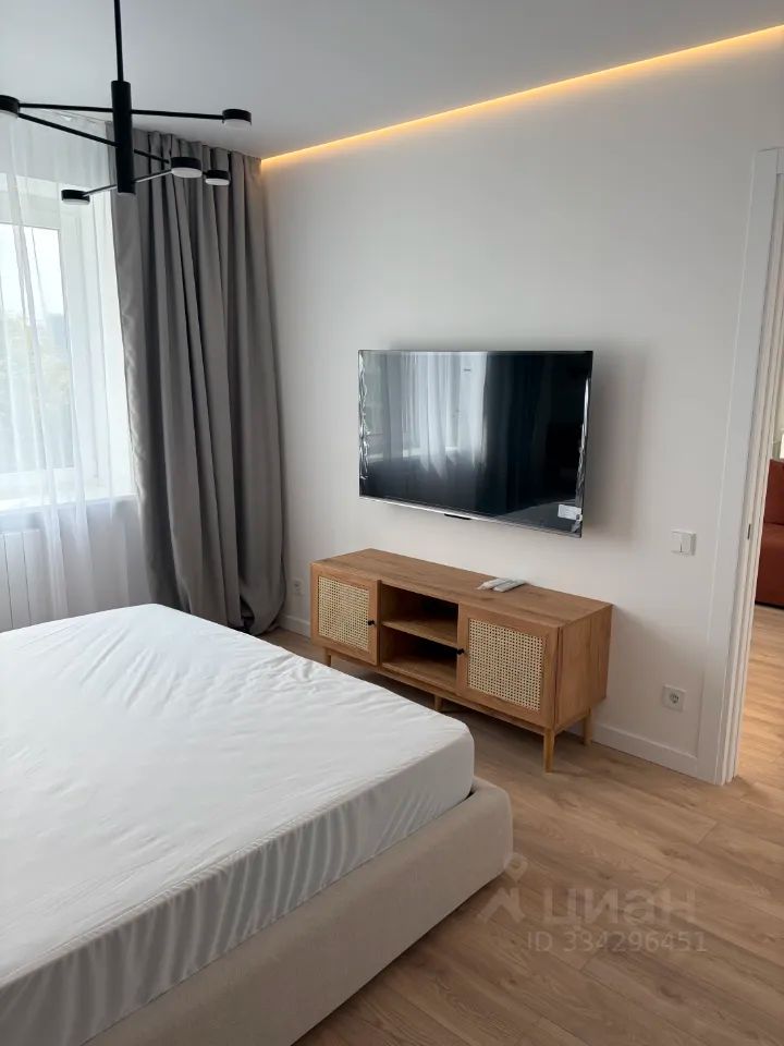 m. Ulitsa 1905 goda: Apartment, 2-rooms