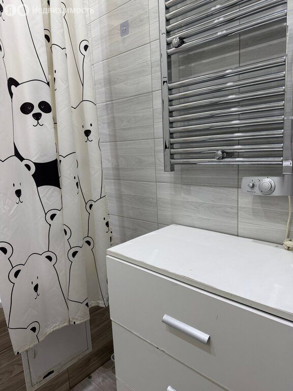 m. Ilyinskaya: Apartment, 3-rooms